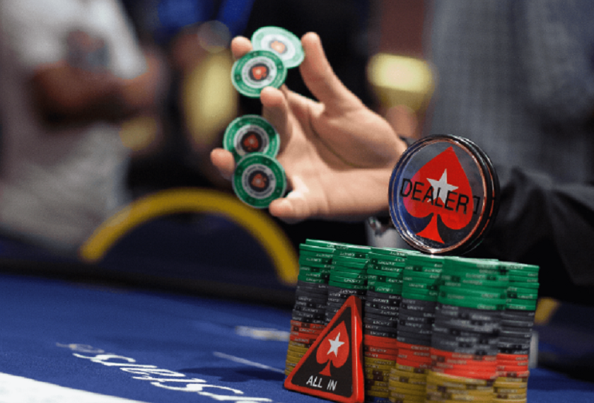 Quatro Estilos Modernos de Jogo de Poker